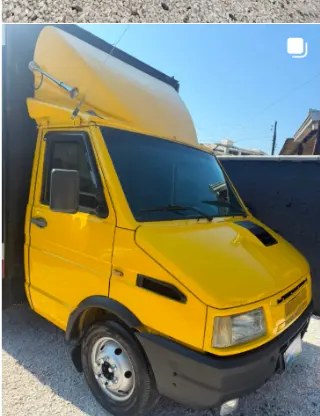 Iveco Daily Baú